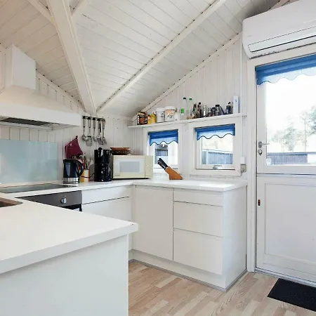 Three-bedroom Holiday In Sjaellands Odde 7 Ferienhaus Yderby