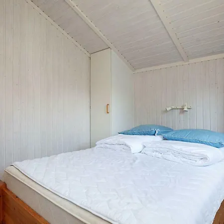 Ferienhaus Three-bedroom Holiday In Sjaellands Odde 7